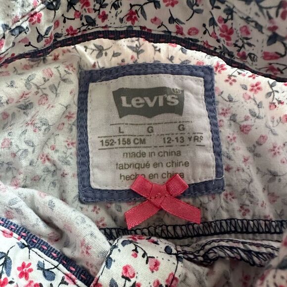 Levi’s | Button Up Shirt - size large - Picture 2 of 2
